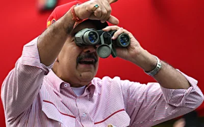 Putin Spurns Maduro, Urges Russians to Leave Venezuela